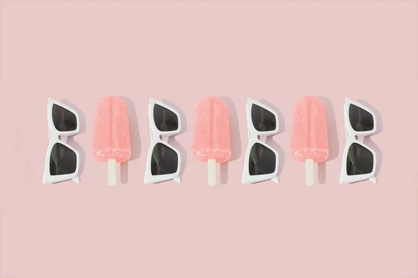 Creative Pattern Made Pink Sorbet Ice Creams Summer Sunglasses Pastel — Stock Photo, Image