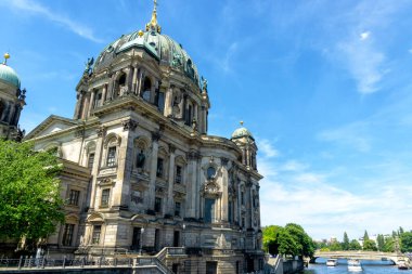 Berlin Katedrali veya Berlinli Dom