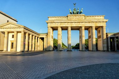 Berlin 'de Brandenburg kapısı
