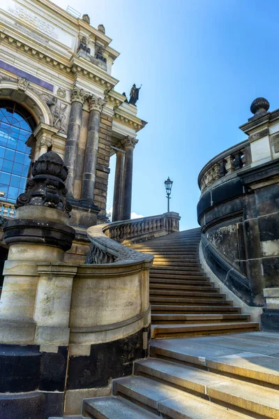 Zwinger palace in Dresden — Stock Photo, Image