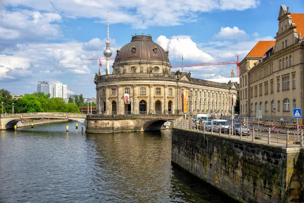 Museum Island on Spree River — Stock Photo, Image