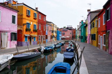Venedik 'teki Burano adası