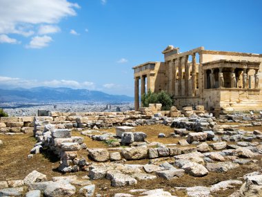 Sundurma Caryatides