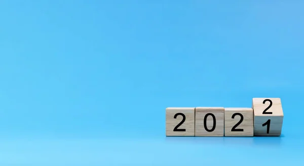 Bonne Année 2022 Célébration Nombre Écrit Sur Cube Bois Pile — Photo