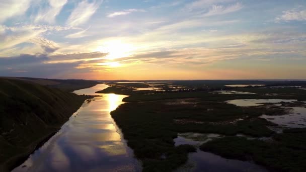 Letecký pohled na Dunajské deltě — Stock video
