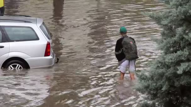 Calle inundada — Vídeo de stock