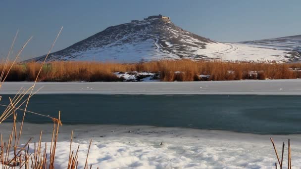 冬天的中世纪要塞 — 图库视频影像