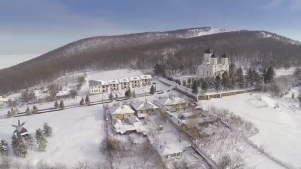 Letecký pohled na klášter — Stock video
