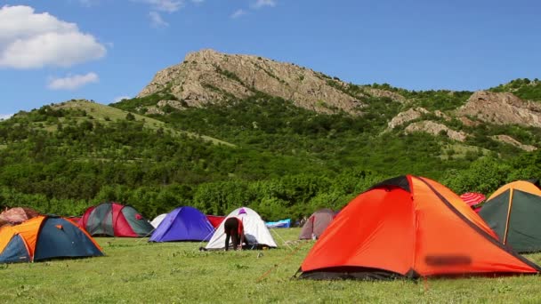 Festival de turismo ecológico, parque de campismo . — Vídeo de Stock