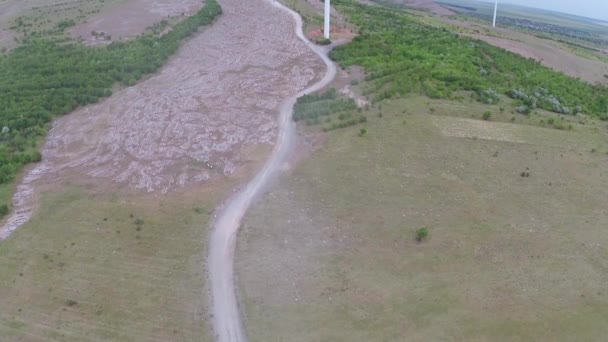 多瑙河三角洲拉力赛特别审判风力发电场 — 图库视频影像