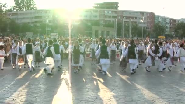 Romanian traditional dance at the International Folklore Festival on August 04, 2012 in Tulcea, Romania. — Stock Video