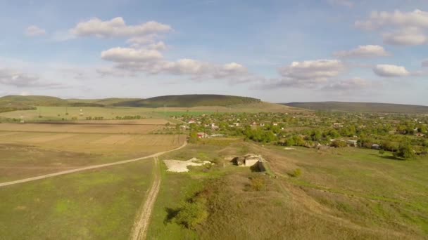 Ruínas do sítio arqueológico de Ibida em Dobrogea, Roménia — Vídeo de Stock