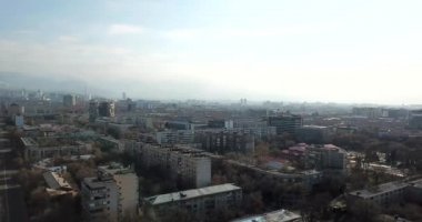 Karantina döneminde Bahar Şehri Almaty