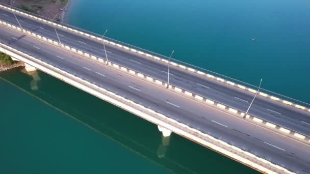 Top view of the empty reservoir bridge. — Stock Video