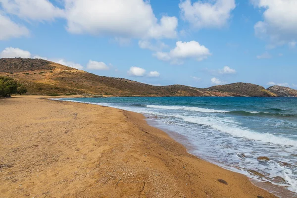 Άποψη Της Παραλίας Ψάθη Στην Ανατολική Ακτή Της Ίου Ελλάδα — Φωτογραφία Αρχείου