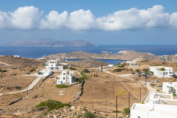 Ios Island Grekland September 2020 Över Karakteristiska Vita Byggnader Liten — Stockfoto