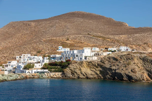 Folegandros Island Griekenland September 2020 Zicht Kleine Havenstad Het Eiland — Stockfoto