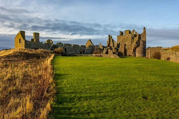 View Ruins Courtyard 13Th Century Dunnottar Castle Medieval Fortress Aberdeenshire — Stock Photo, Image