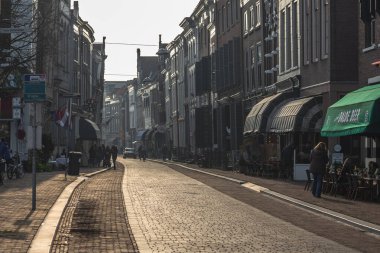 Dordrecht, Hollanda - 11 Mart 2016: Batı Hollanda 'daki şehir ve belediyenin manzarası.