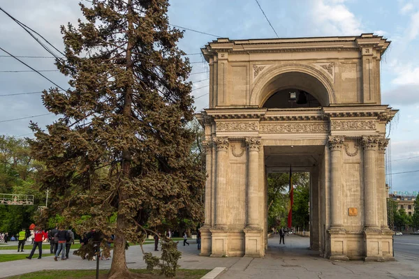 Chisinau República Moldavia Abril 2016 Vista Del Arco Del Triunfo —  Fotos de Stock