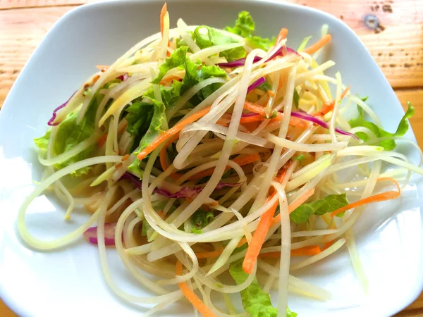 Insalata greca sul piatto — Foto Stock