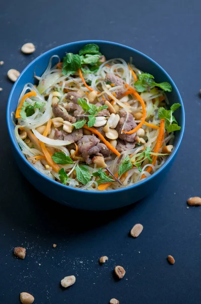 Fideos Mixtos Con Verduras Crudas — Foto de Stock