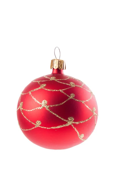 Rode Kerstmis decoratie bal geïsoleerd op wit — Stockfoto