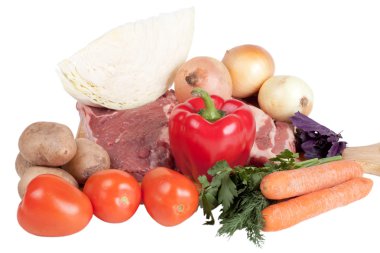 lahana, domates, et, patates, dereotu, maydanoz, fesleğen ve soğan