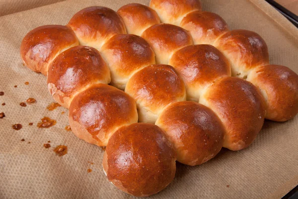 Sadece fırından alınan taze pişmiş rulo