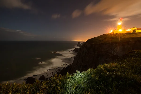 De vuurtoren op het meest westelijke punt van Europa, bij Kaap Roca — Stockfoto