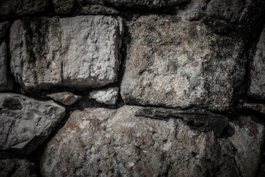 Doğal Taşlar duvarında katlanır. Arka plan.