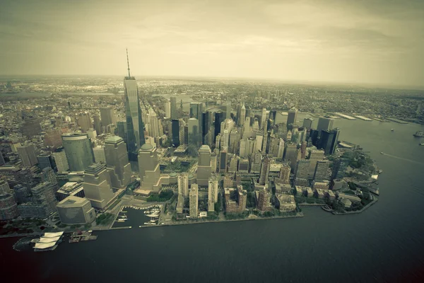 Nueva York. Impresionante vista en helicóptero del bajo Manhattan — Foto de Stock