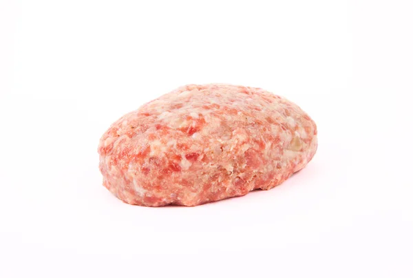 Kotlet surowe mięso na białym tle — Zdjęcie stockowe