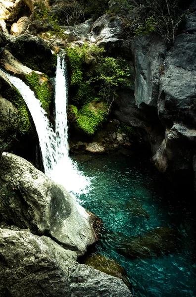 Sapadere Canyon en waterval. Alanya, Turkije. getint — Stockfoto