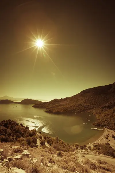 The morning sun shining on the bay. Turkey. tinted — Stock Photo, Image