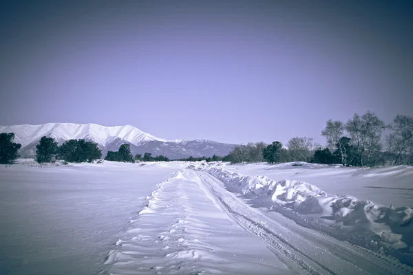 Paisaje invernal en el lago Baikal. Tonificado —  Fotos de Stock