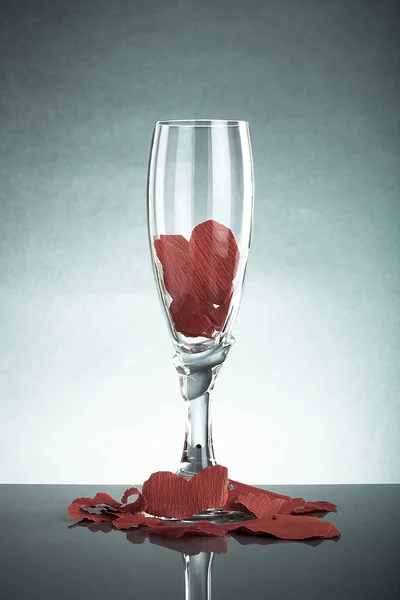 ガラスの反射でバレンタインでいっぱい — ストック写真
