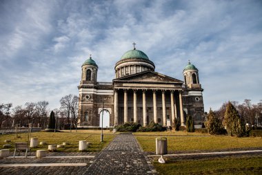 Estergon Bazilikası. Macaristan. Tonda