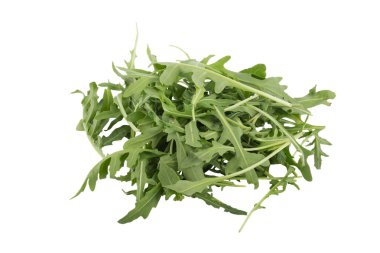 Taze roka yaprakları üzerinde izole beyaz arka plan