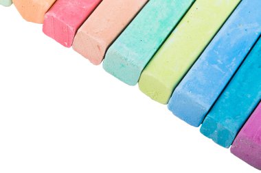 Beyaz arkaplanda izole edilmiş renkli Tebeşir