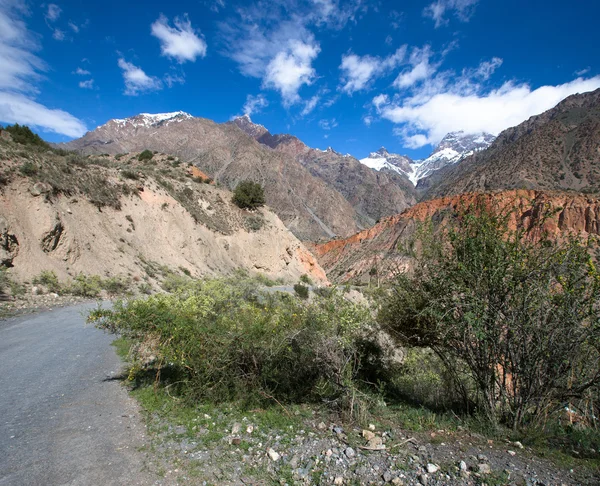 팬 산에서 구릉 풍경입니다. 파 미르입니다. 타지 키스탄 — 스톡 사진