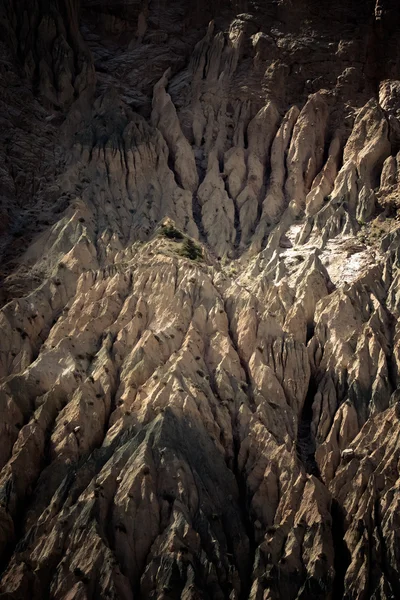 Rocks in the Fan Mountains. Pamir. Tajikistan, Central Asia. Ton — Stock Photo, Image