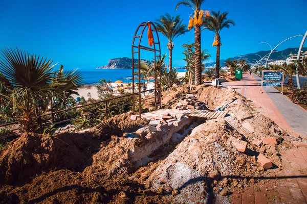 Remblai en construction pour la marche et le sport à Alanya Tu — Photo