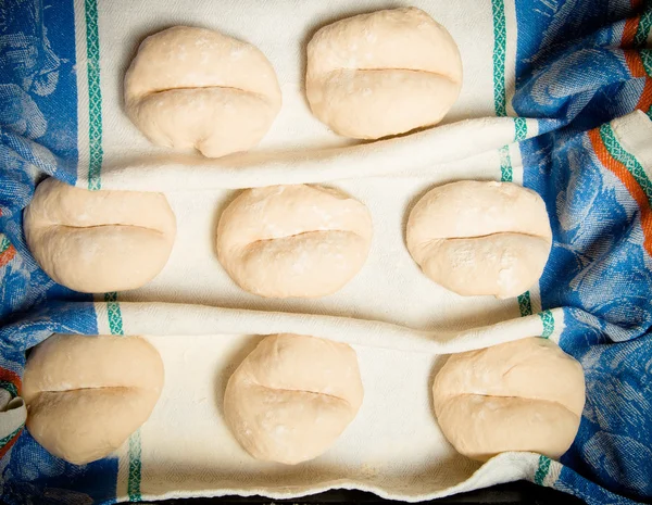 Small balls of dough with flour for pizza or cakes and scones. S — Stock Photo, Image