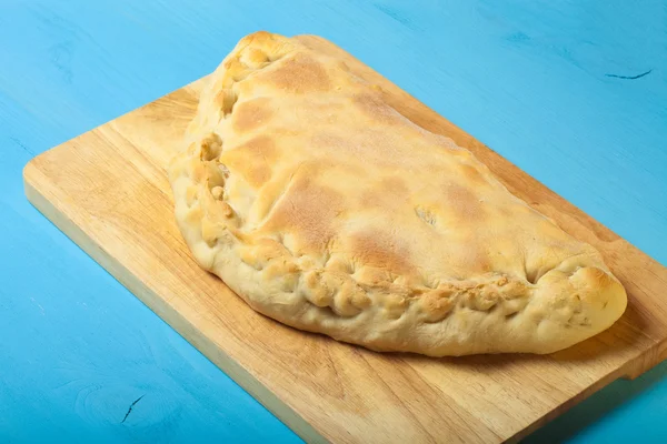 Pizza preparada com queijo fundido. Tonificado — Fotografia de Stock