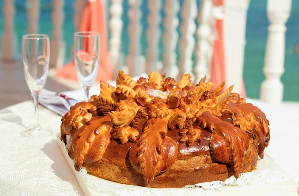 Pan de fiesta en la mesa — Foto de Stock