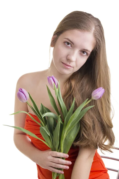 Женщины с тюльпанами в руках — стоковое фото