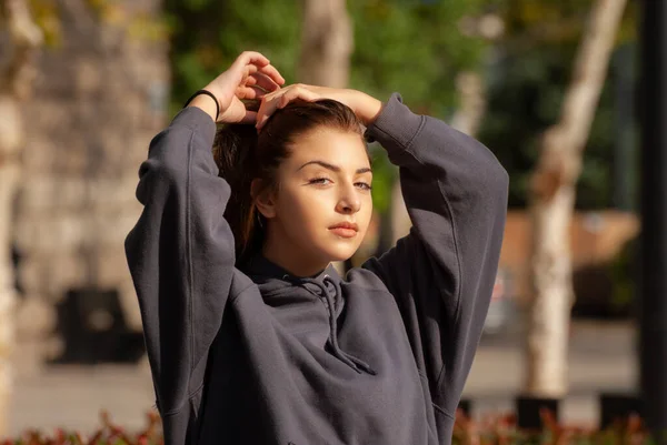 Retrato Cerca Una Hermosa Adolescente Tiflis Capital Georgia — Foto de Stock