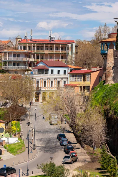 Грузия Тбилиси Апреля 2021 Года Вид Традиционную Узкую Улицу Старого — стоковое фото