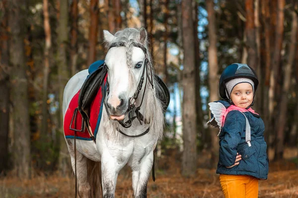 Little Girl Portrait Stands Next White Pony Close Background Nature — Stock Photo, Image